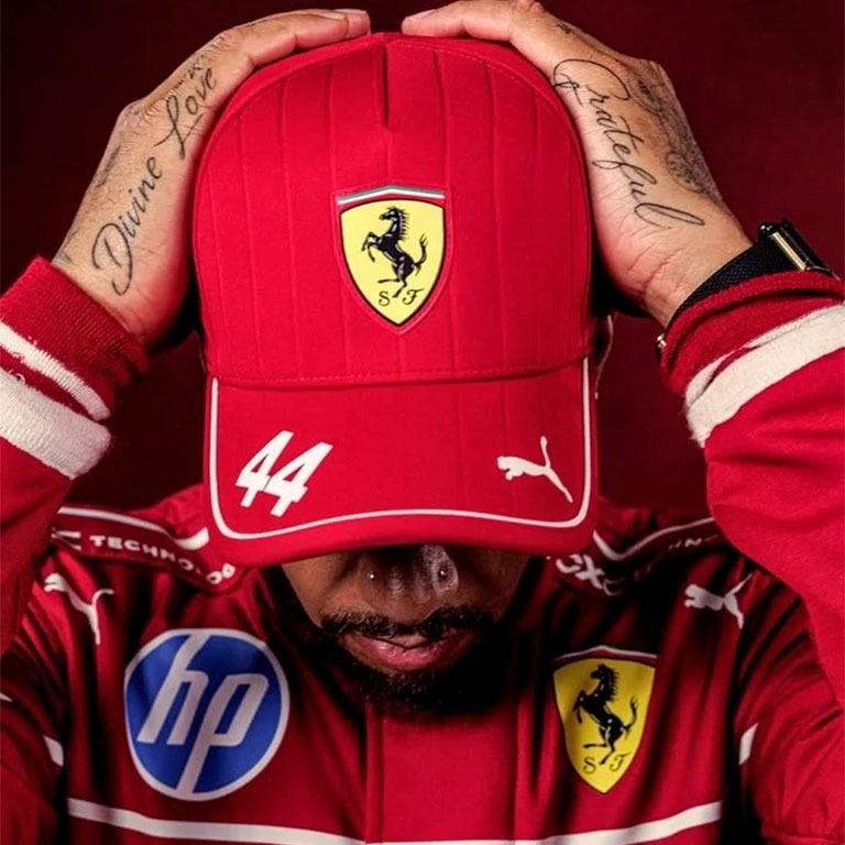 2025 Lewis Hamilton Ferrari F1 Replica Race Suit